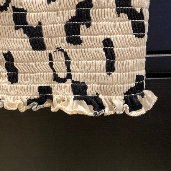 Top - Picture 3 of 4